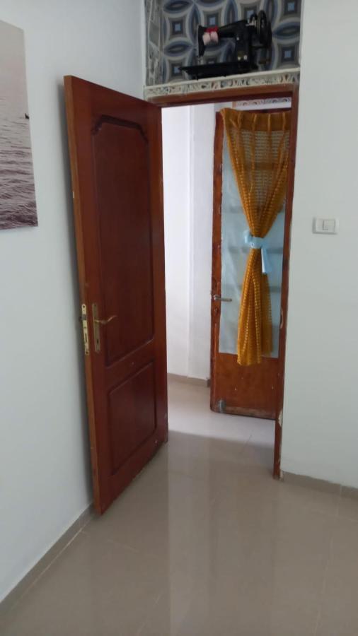 פינה שקטה דקה הליכה לכנרת והטיילת Apartment Tiberias Exterior photo